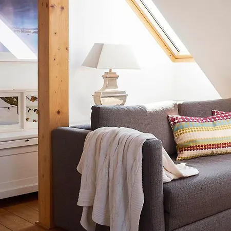 Koenigsschlaf No6 - Unter Den Sternen Traeumen *