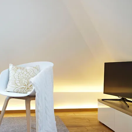 Königsschlaf No6 Unter Den Sternen * Konstanz