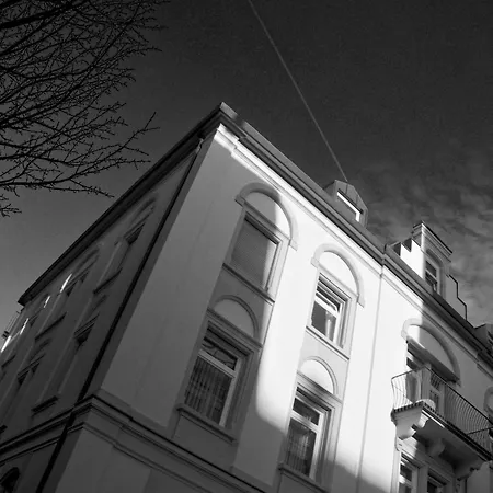 Königsschlaf No6 Unter Den Sternen *